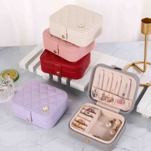 کیف جواهری کوچک مربع طرح لوزی-11.5*9.5*4.5سانت -کد6718